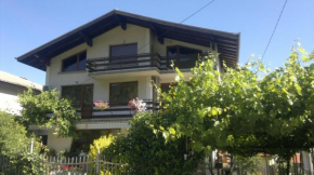 Slavina Guest House  Сапарева-Баня